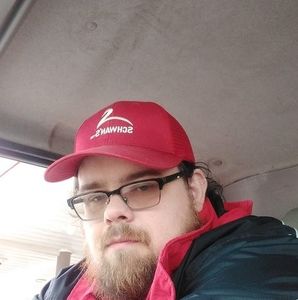 Meet your Posher, Kenneth